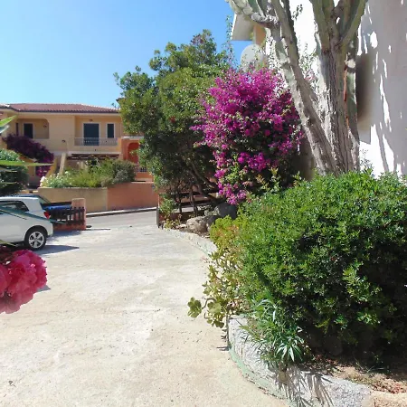 Quartiere Lu Calteri S.teresa Gallura Homestay *